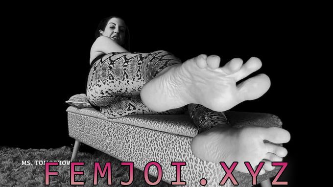 DommeTomorrow – FOOT LOVER DISCOVERED