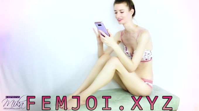 Empress Mika - Sexting Alphas While Ignoring My Foot Bitch